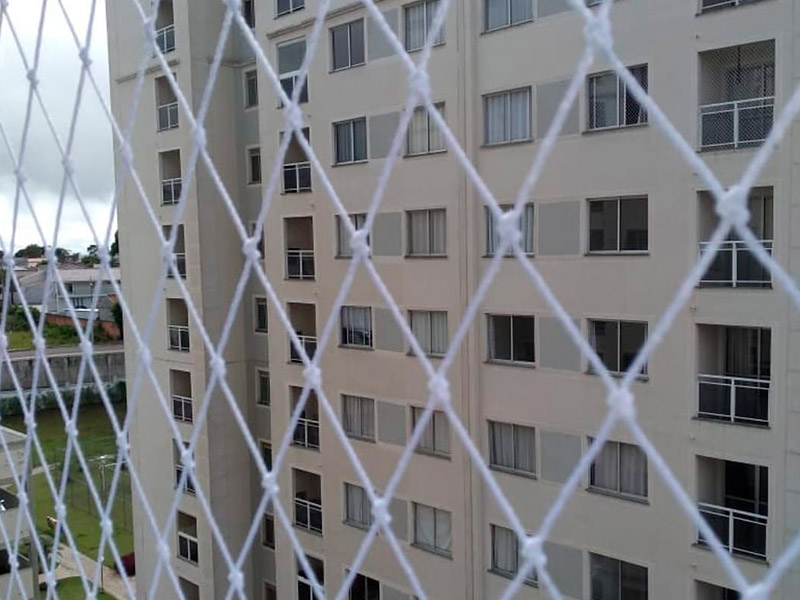 Rede de proteção para janelas de apartamento
